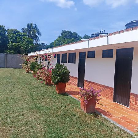 Hotel El Chino Villanueva  Экстерьер фото